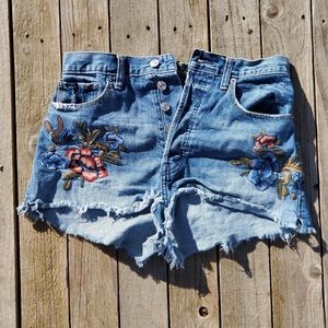 Abercrombie & Fitch - Floral Jean Shorts - Size 27